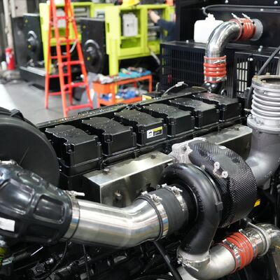 Yanmar Intelligent Power Genset 45kW 56KVA ژنراتورهای دیزل ساکت مجموعه نیروگاه آلترناتور ژنراتور دیزل قابل حمل آب خنک