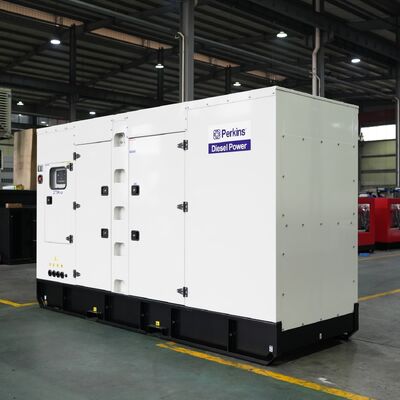 550kW 688KVA ژنراتور خاموش سوپر دیزل آب خنک 50/60 هرتز ژنراتورهای قابل حمل تک / سه فاز DCEC Cummin